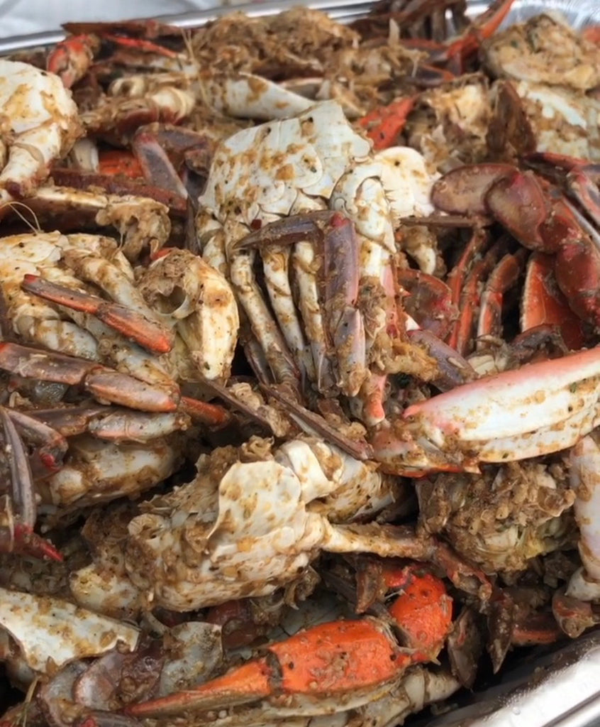 2 dozen large cleaned garlic BLUE CRABS